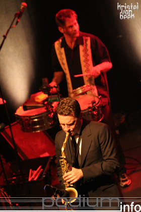 Foto New Cool Collective op New Cool Collective - 11/1 - Mezz