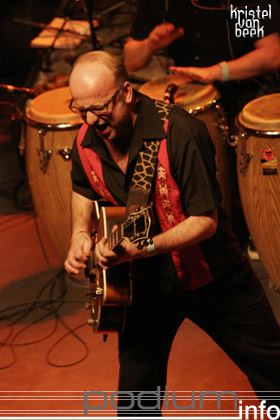 Foto New Cool Collective op New Cool Collective - 11/1 - Mezz