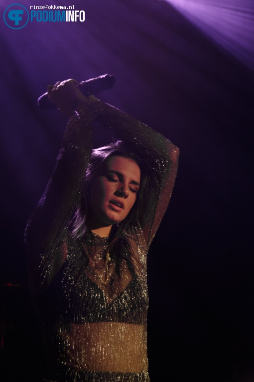 Foto Maan op Maan - 08/12 - TivoliVredenburg