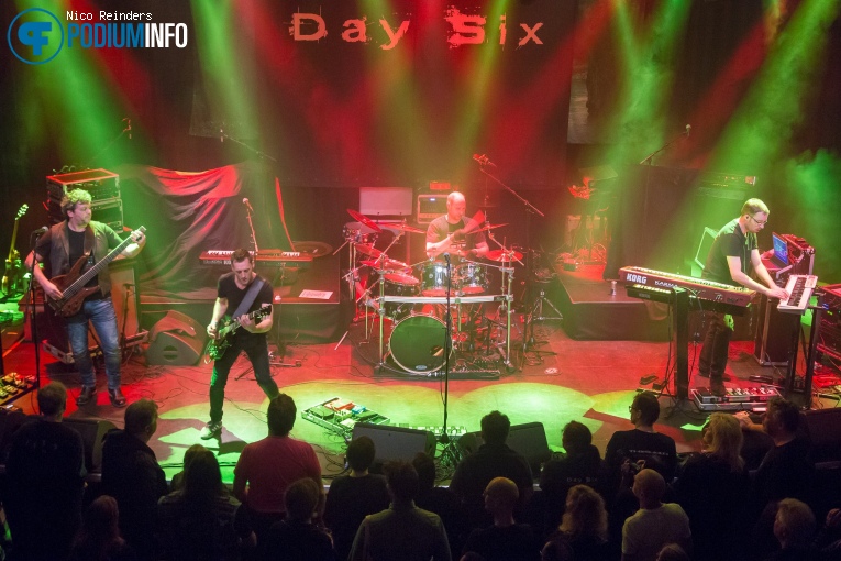 Day Six op Threshold - 10/12/2017 - Boerderij foto
