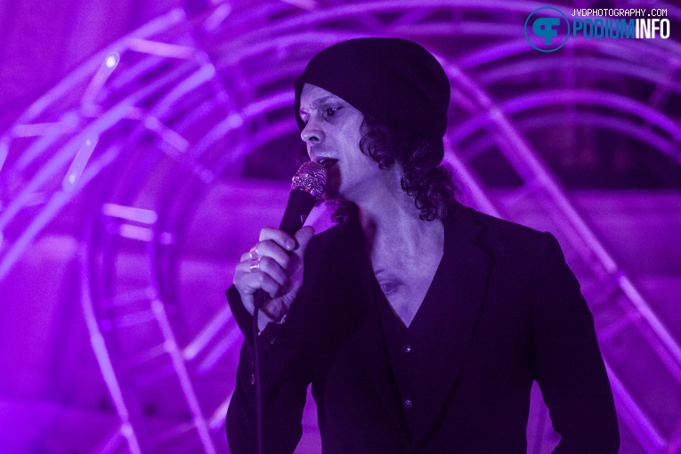 HIM op HIM - 11/12 - Paradiso foto
