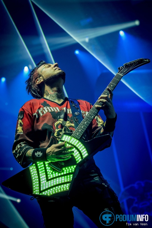 Five Finger Death Punch op Five Finger Death Punch / In Flames - 14/12 - AFAS Live foto