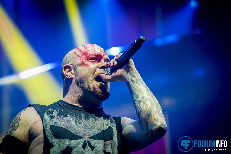 Five Finger Death Punch op Five Finger Death Punch / In Flames - 14/12 - AFAS Live foto