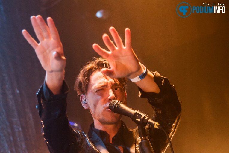 Foto Orange Skyline op Orange Skyline - 16/12 - Mezz