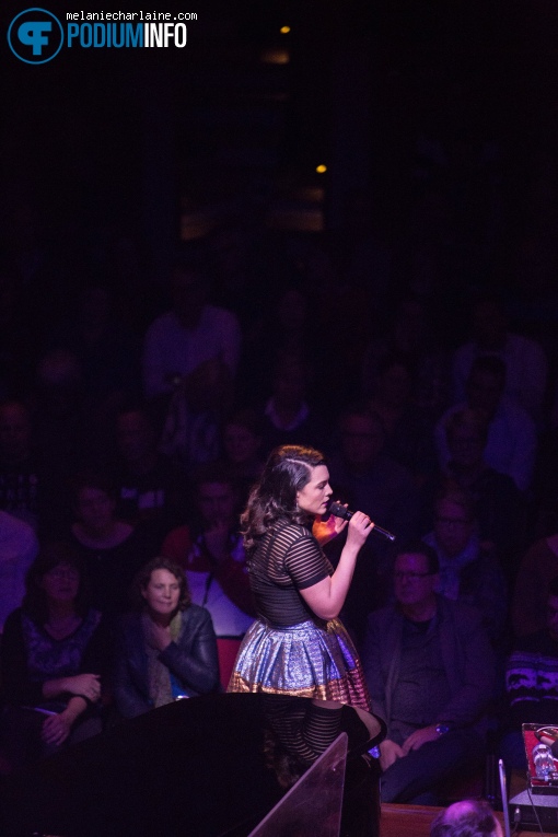 Caro Emerald op Caro Emerald / Metropole Orkest - 18/12 - TivoliVredenburg foto