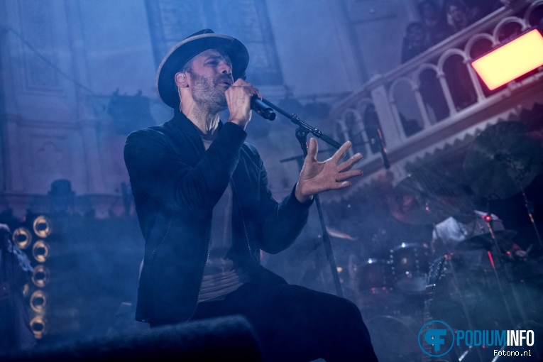Alain Clark op Alain Clark - 21/12 - Paradiso foto