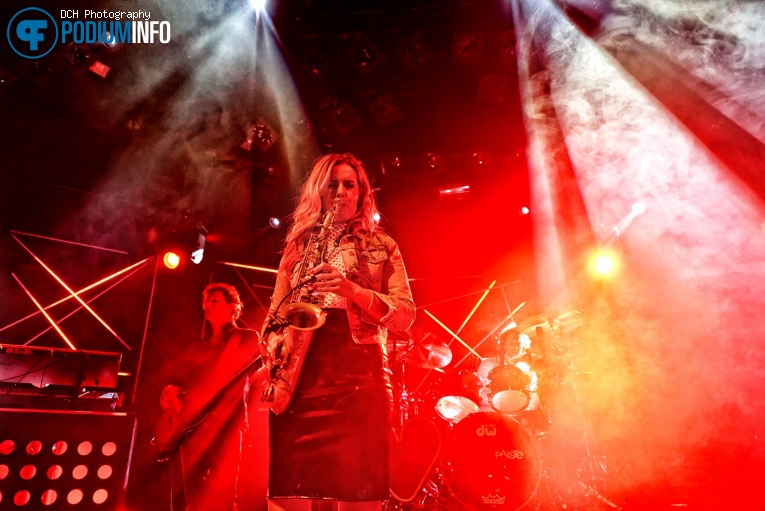 Candy Dulfer op Candy Dulfer - 11/01 - Mezz foto