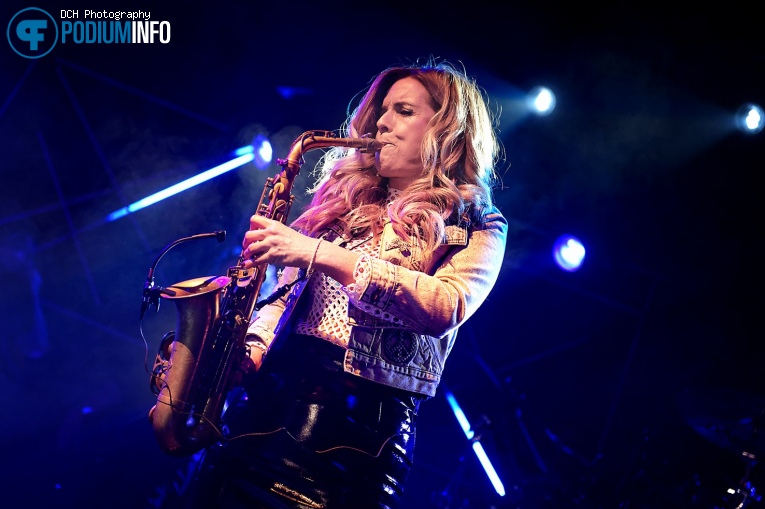 Candy Dulfer op Candy Dulfer - 11/01 - Mezz foto