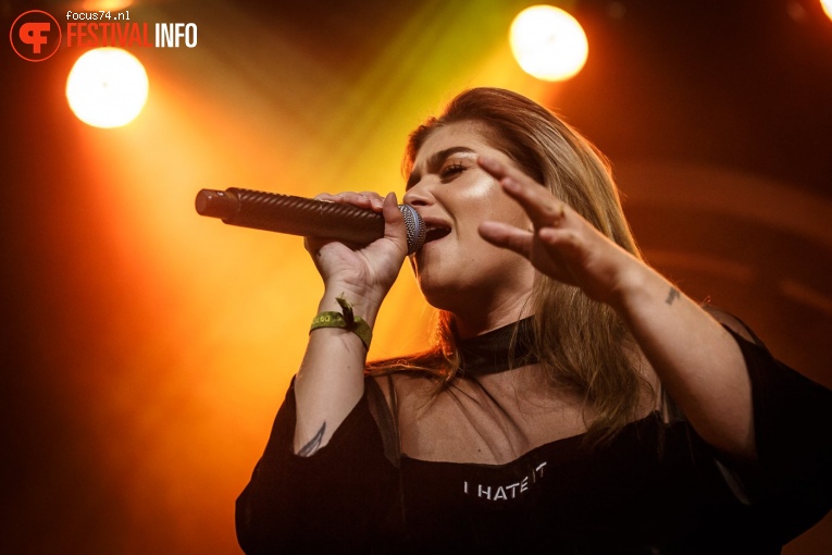 Roxeanne Hazes op Eurosonic Noorderslag 2018 - Zaterdag foto