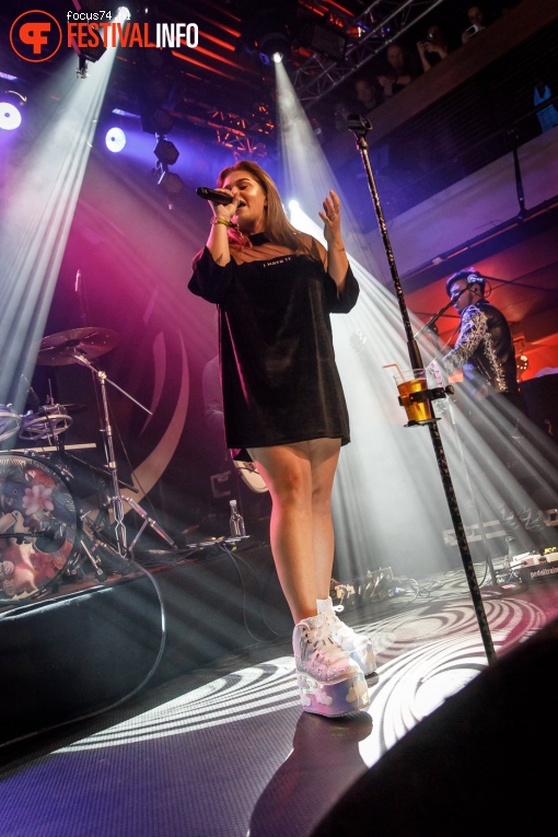 Roxeanne Hazes op Eurosonic Noorderslag 2018 - Zaterdag foto