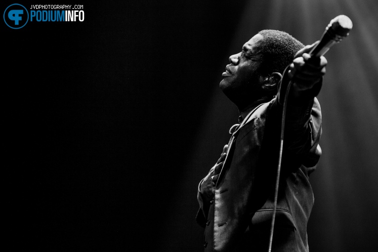 Vintage Trouble op Vintage Trouble - 24/1 - TivoliVredenburg foto