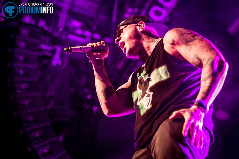 Hollywood Undead op Hollywood Undead - 01/02 - TivoliVredenburg foto