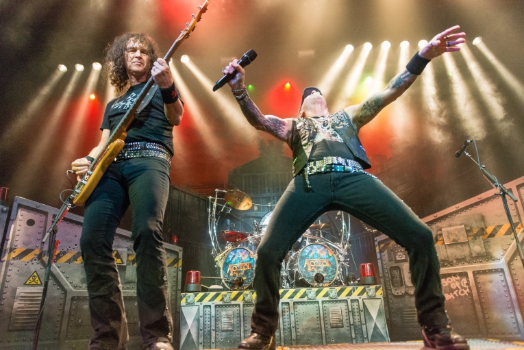 Accept op Accept - 06/02 - Effenaar foto