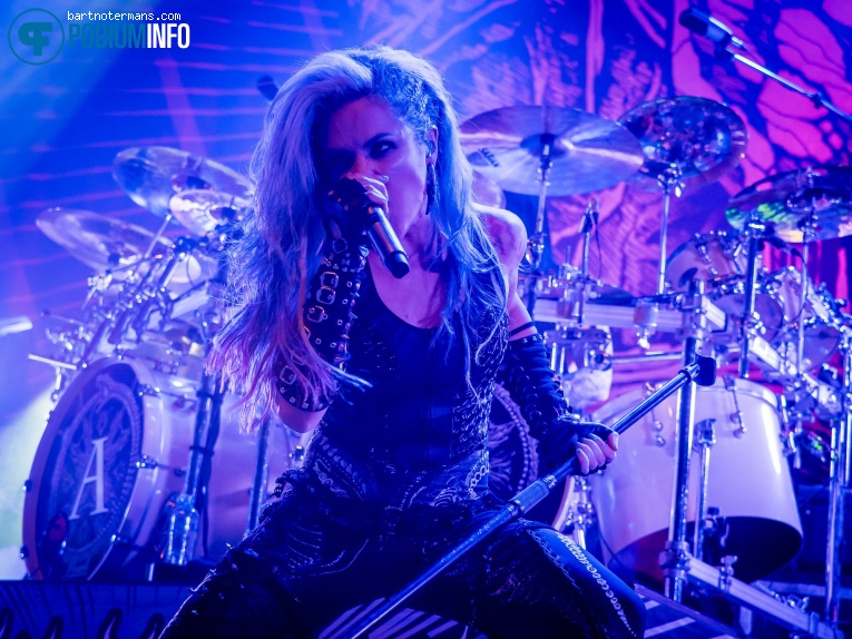 Arch Enemy op Arch Enemy - 28/1 - 013 foto