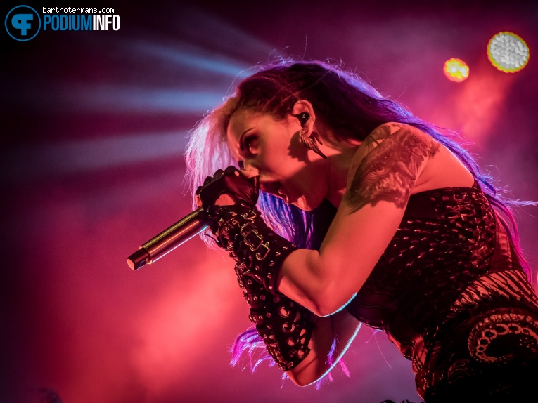 Arch Enemy op Arch Enemy - 28/1 - 013 foto