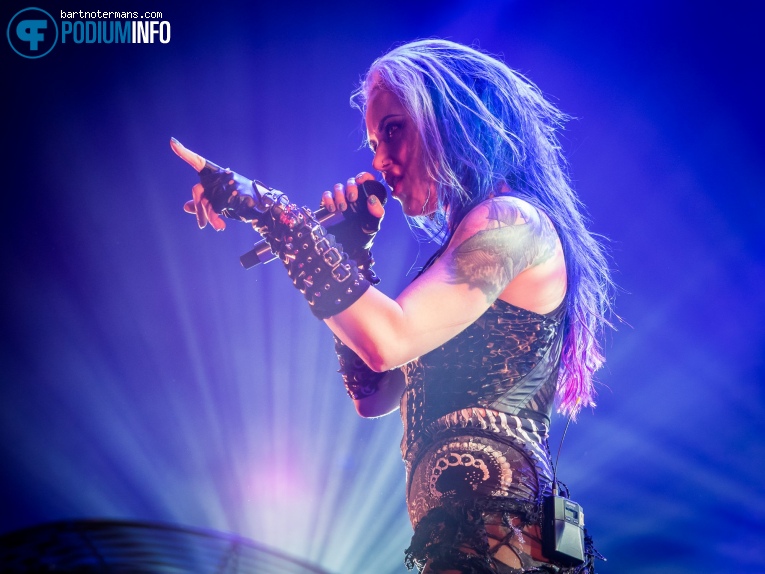 Arch Enemy op Arch Enemy - 28/1 - 013 foto