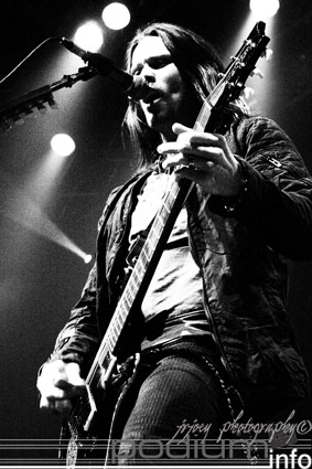 Alter Bridge op Alter Bridge - 30/1 - 013 foto