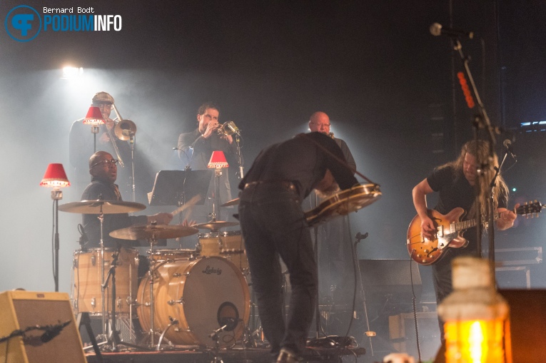 Glen Hansard op Glen Hansard - 11/02 - TivoliVredenburg foto