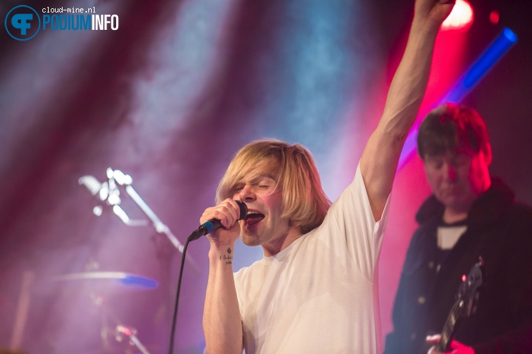 The Charlatans op The Charlatans - 17/02 - Paradiso Noord foto