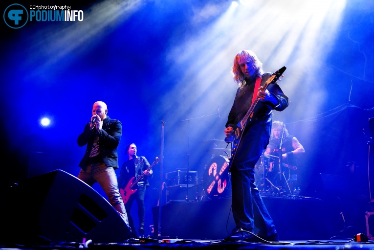 Foto Diamond Head op Saxon -27/02 - 013