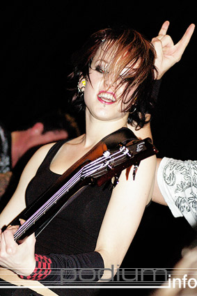 Sonic Syndicate op Sonic Syndicate - 8/2 - Paradiso foto