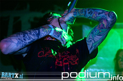Suicide Silence op Suicide Silence - 2/2 - Baroeg foto