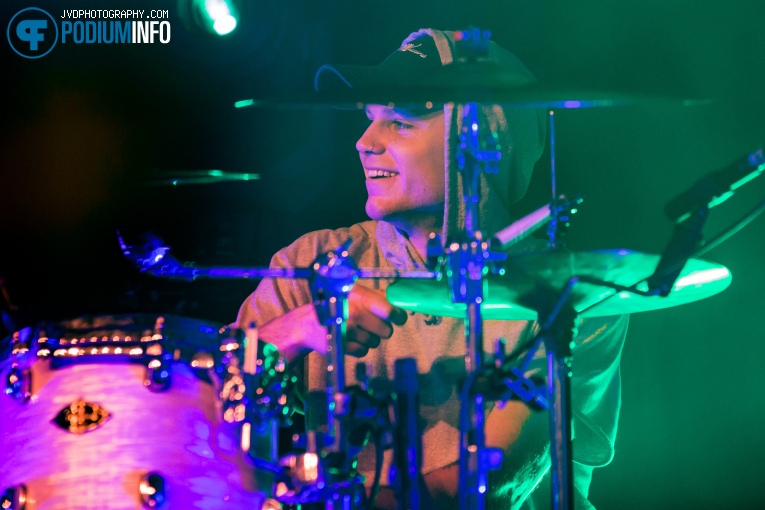 Tonight Alive op Tonight Alive - 16/3 - Melkweg foto