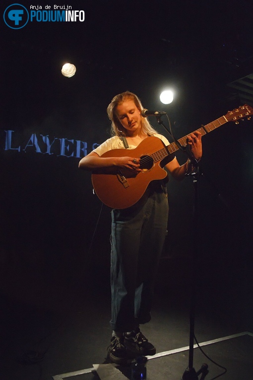 Billie Marten op 7 Layers Sessions - 23/03 - Rotown foto