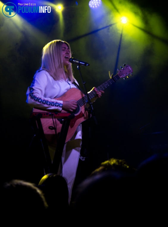 Foto Mahalia op Mahalia - 27/03 - Melkweg
