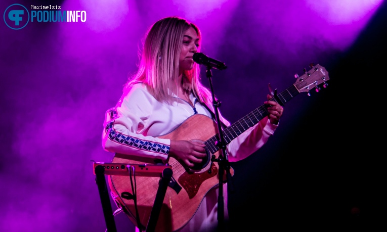 Mahalia op Mahalia - 27/03 - Melkweg foto