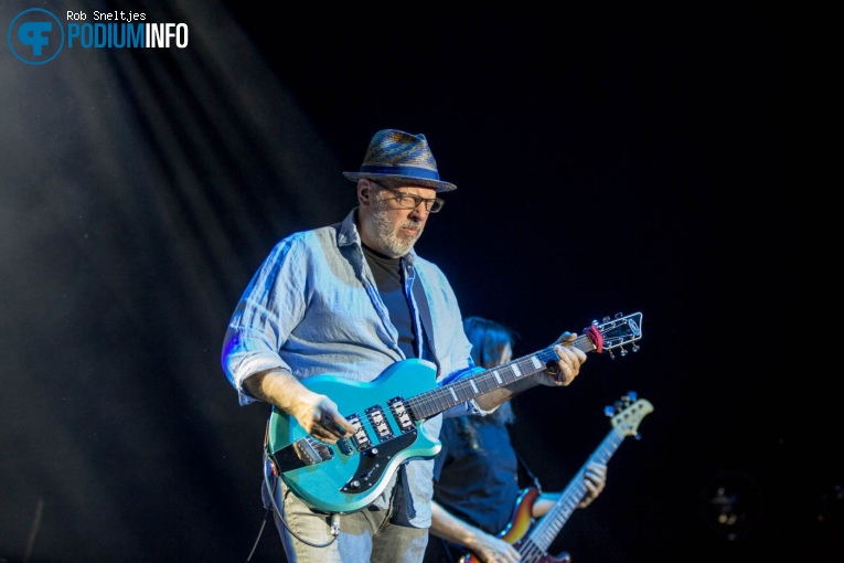 Joe Satriani op G3 - 31/03 - De Oosterpoort foto