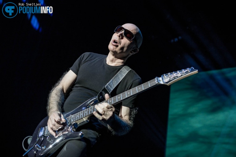 Joe Satriani op G3 - 31/03 - De Oosterpoort foto