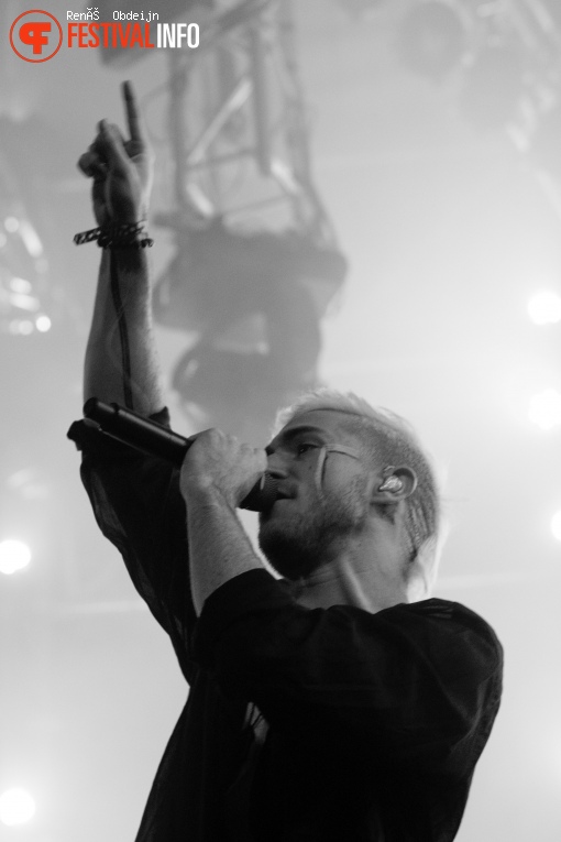 Walk The Moon op Paaspop Schijndel 2018 - Zaterdag foto