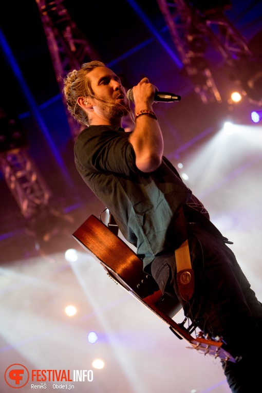 Jeremy Loops op Paaspop Schijndel 2018 - Zaterdag foto