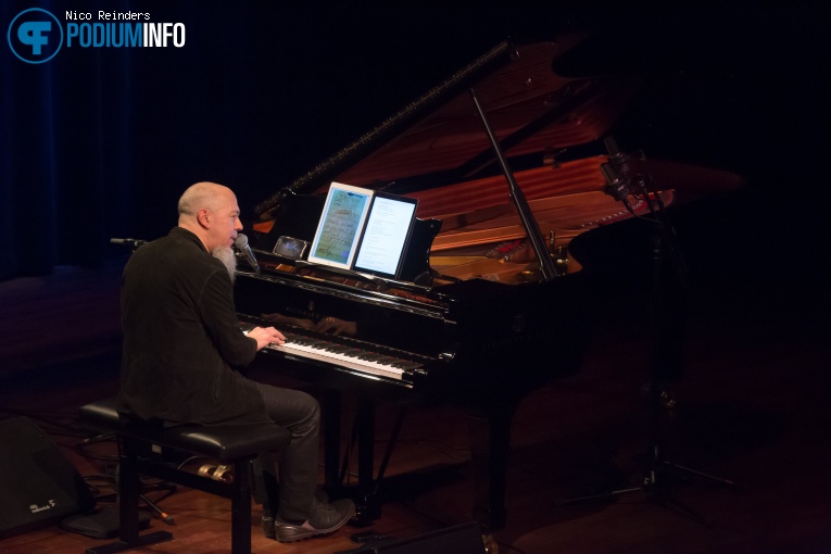 Jordan Rudess op Jordan Rudess - 04/04 - TivoliVredenburg foto