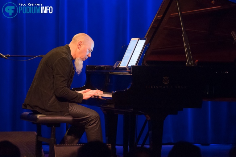 Jordan Rudess op Jordan Rudess - 04/04 - TivoliVredenburg foto