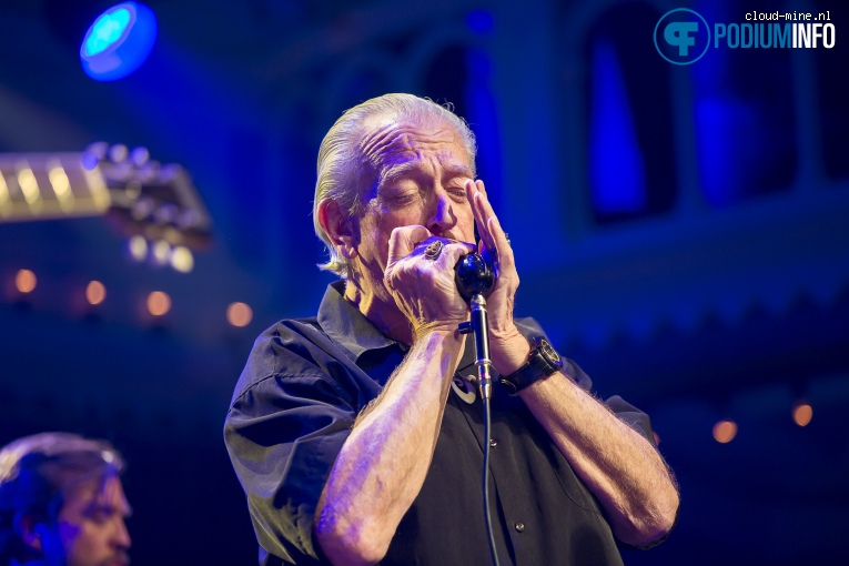Charlie Musselwhite op Ben Harper & Charlie Musselwhite foto