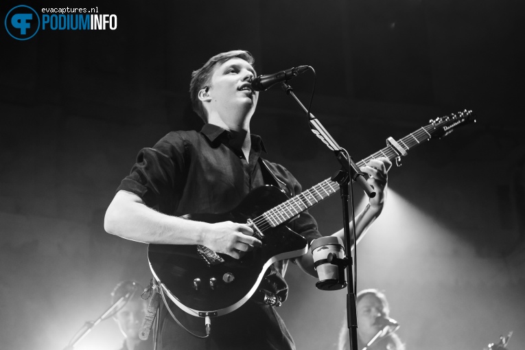George Ezra op George Ezra - 10/04 - Paradiso foto