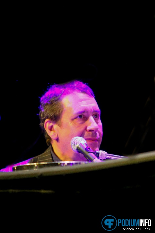 Jools Holland & His R&B Orchestra op Jools Holland & His R&B Orchestra - 14/04 - Paradiso foto