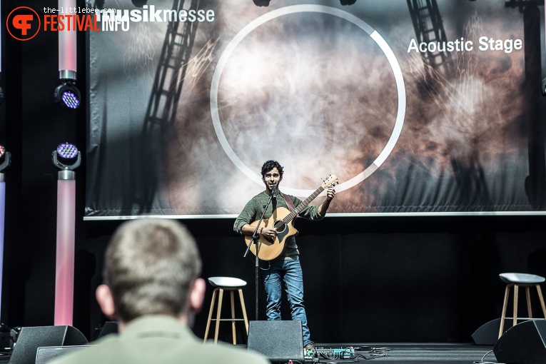 Maneli Jamal op MusikMesse Frankfurt 2018 foto