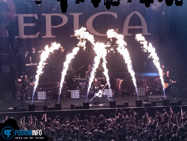 Epica op Epica - 14/04 - 013 foto