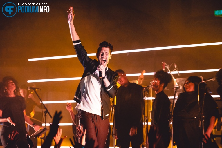 Bastille op Bastille Reorchestrated - 18/04 - TivoliVredenburg foto