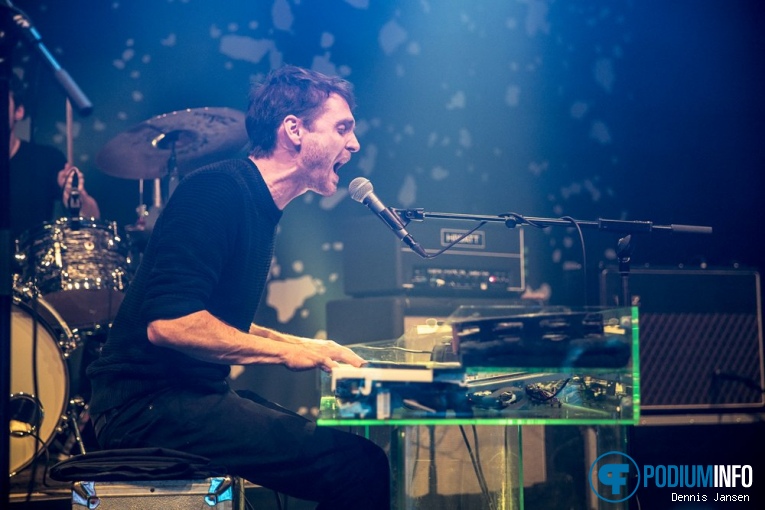 Air Traffic - 17/04 - TivoliVredenburg foto