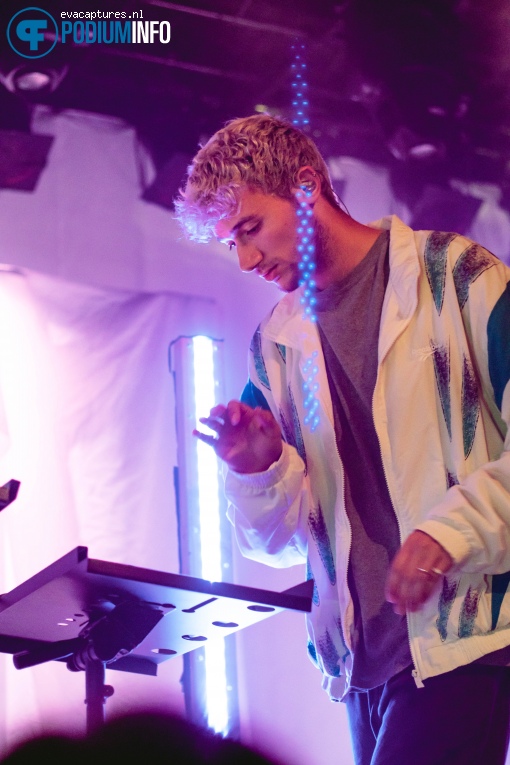 Jeremy Zucker op Lauv - 20/4 - Melkweg foto