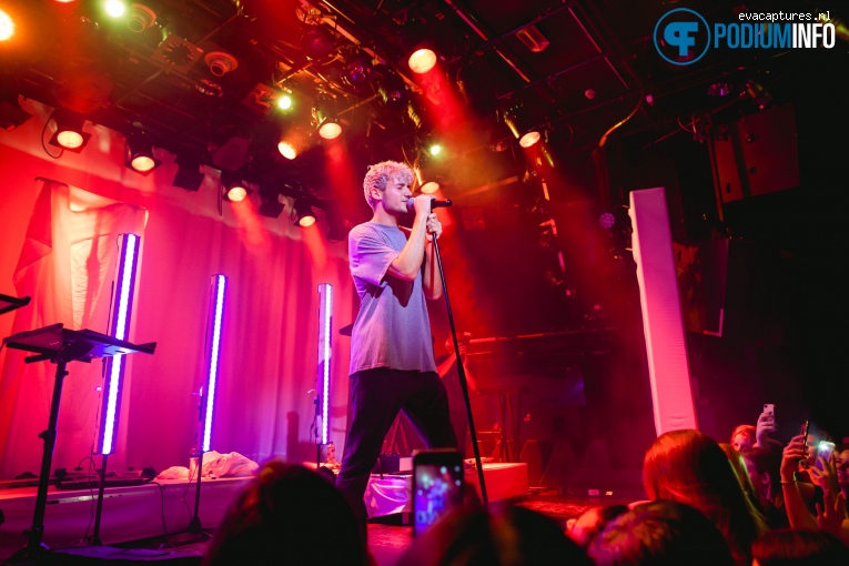 Jeremy Zucker op Lauv - 20/4 - Melkweg foto