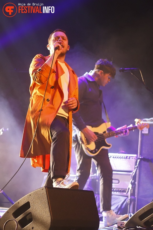 Everything Everything op Motel Mozaïque 2018 foto
