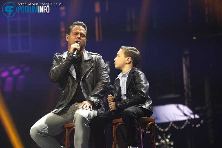 Danny De Munk op Holland Zingt Hazes - 20/04 - Ziggo Dome foto