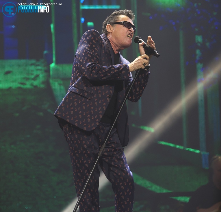 Barry Hay op Holland Zingt Hazes - 20/04 - Ziggo Dome foto