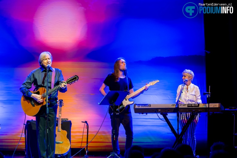 Justin Hayward op Justin Hayward - 24/04 - TivoliVredenburg foto
