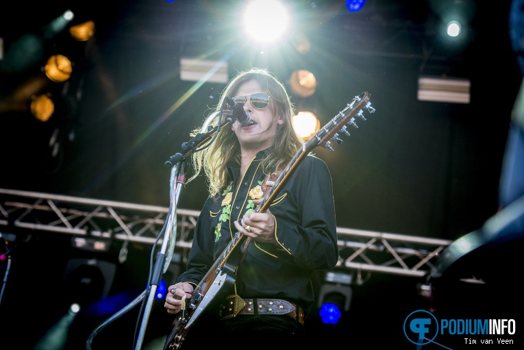 DeWolff op Bevrijdingsfestival Utrecht 2018 foto